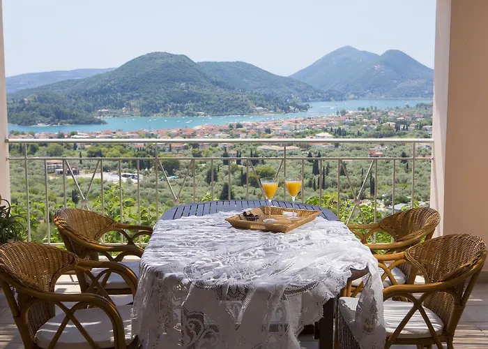 Amalia Feriehus Nydri (Lefkada)